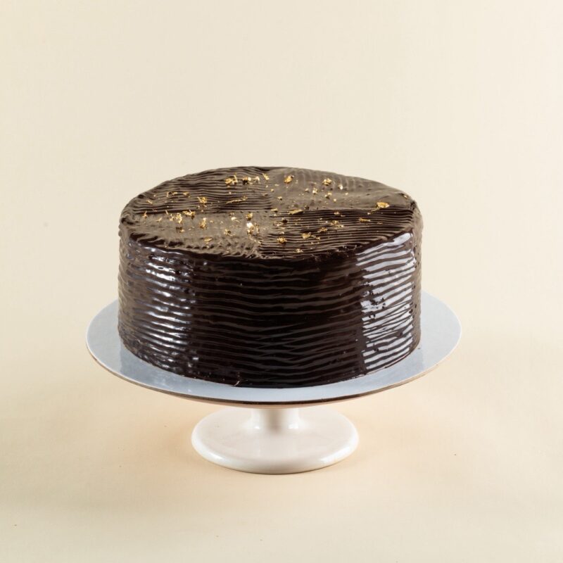 Umber Gold Cake