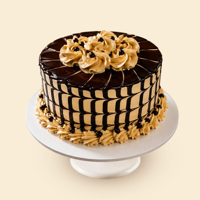 Chocolates Cake for Mom